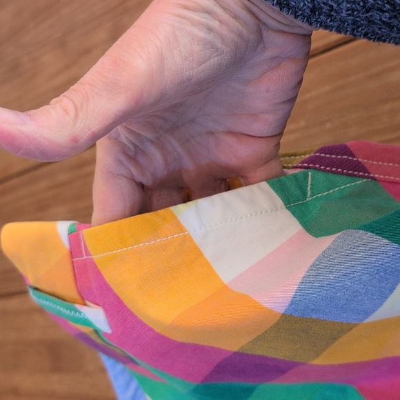 Crown & Ivy "Caroline" Style Multi Colored Plaid Shorts, Size 14 - Picture 11 of 11